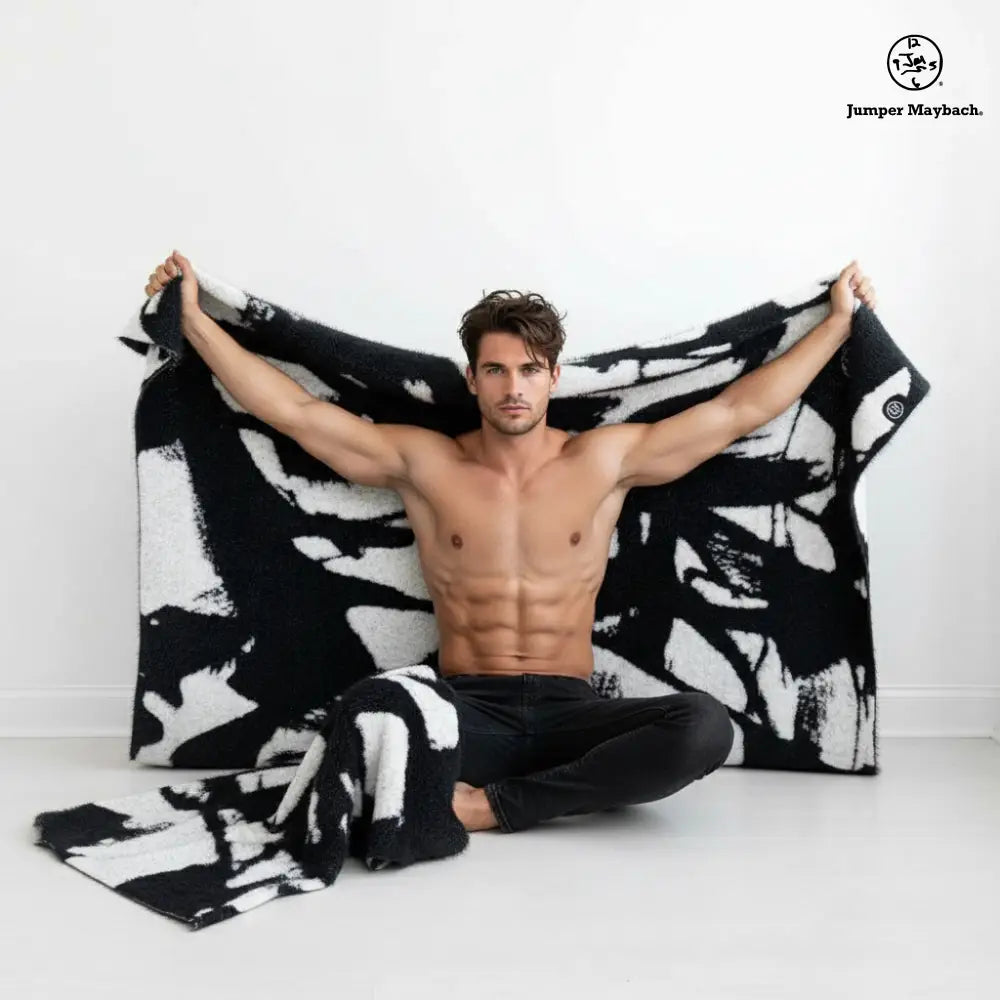 Big LOViE DREAM Jumper Maybach white winds big blanket with soft, cozy fabric, displayed folded with a smooth, plush appearance.