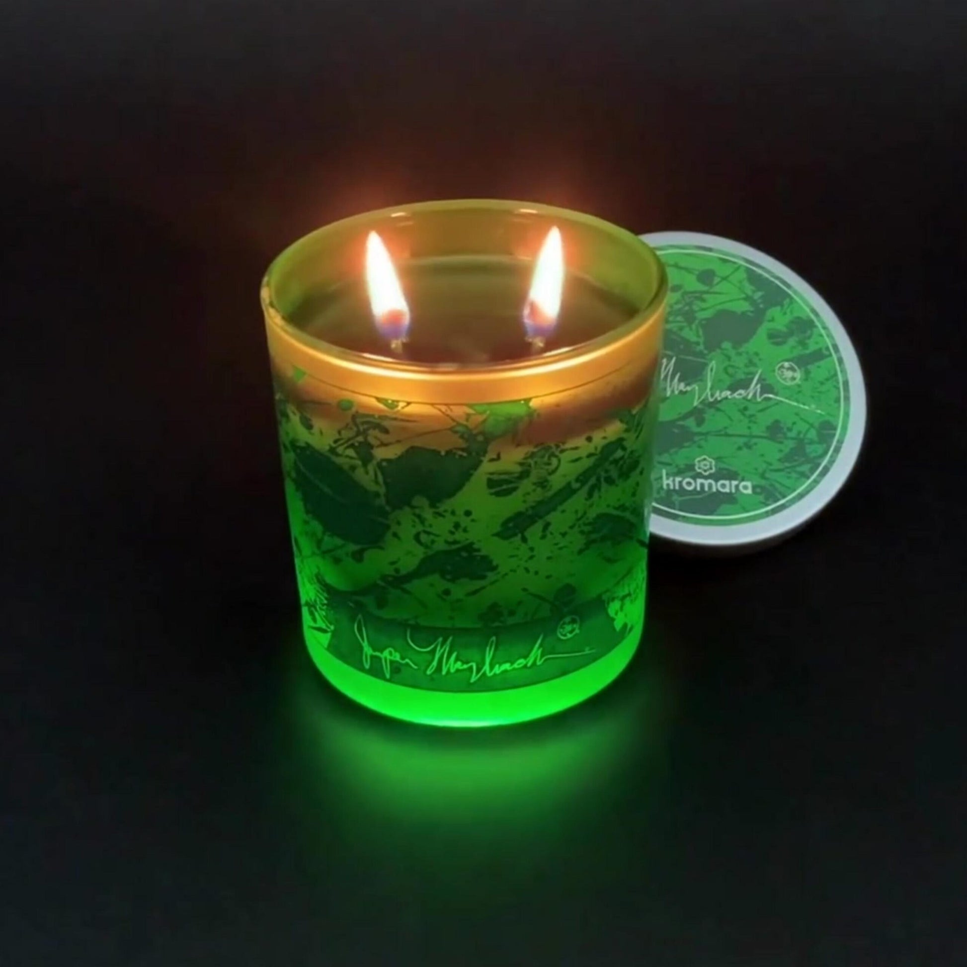 Aliens of the Earth - Candle - Jumper Maybach®